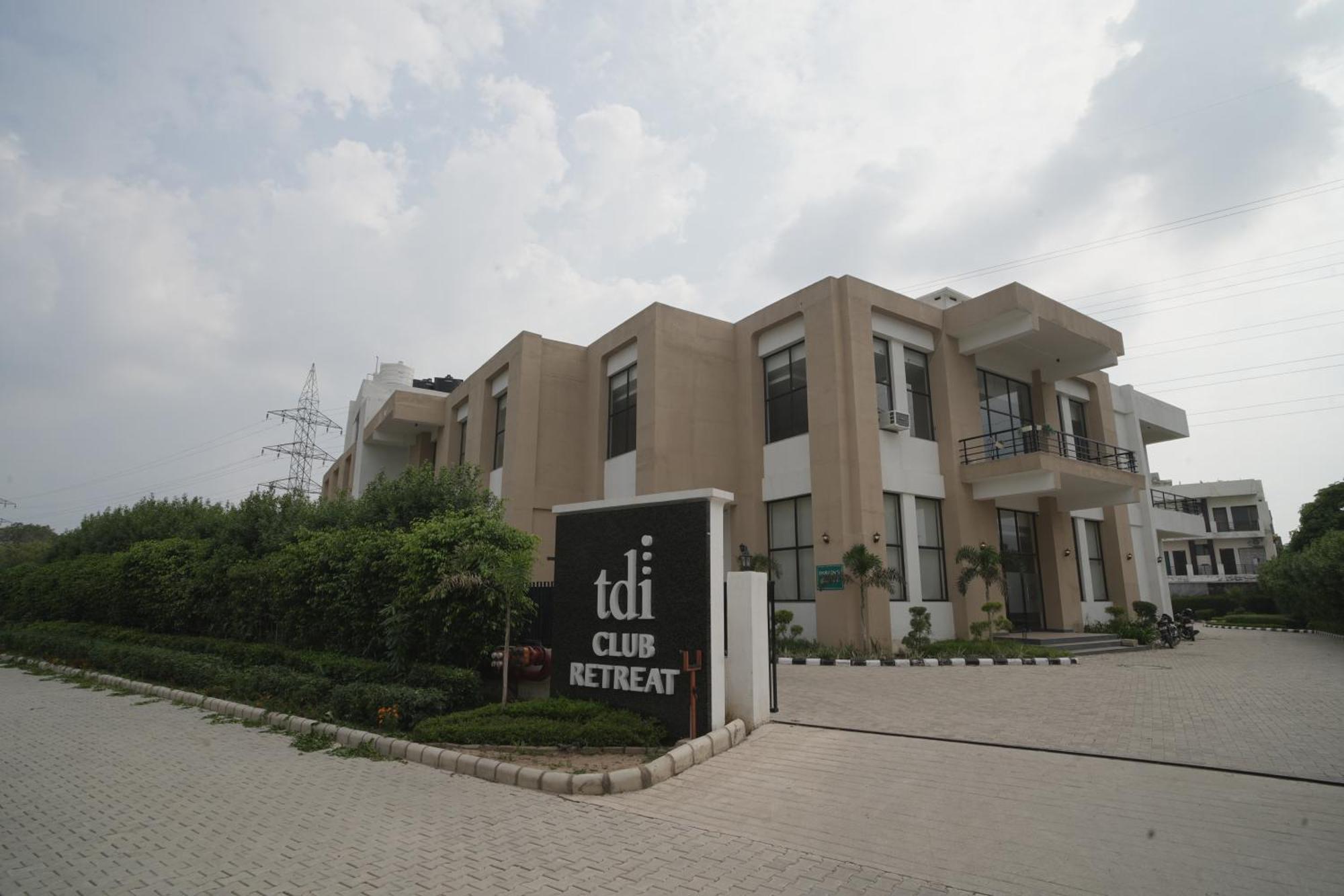 Tdi Club Retreat Sector-110 Hotel Mohali Kültér fotó